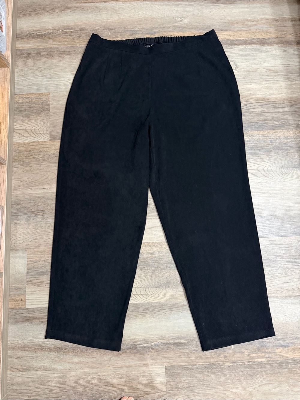 Sag Harbor Black Women's Pull-On Straight-Leg Pants pockets